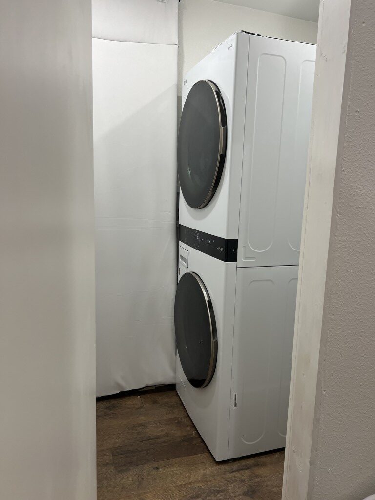 Laundry facility in Kerrville Unit A