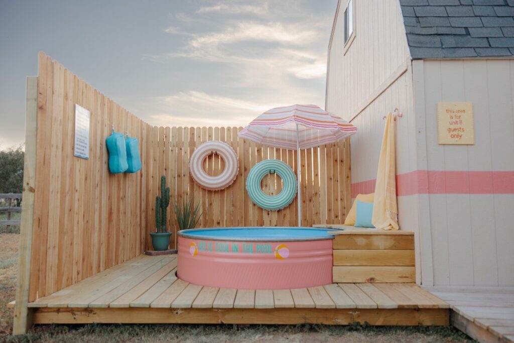 Kerrvile, Texas AirBNB Unit B Pool area